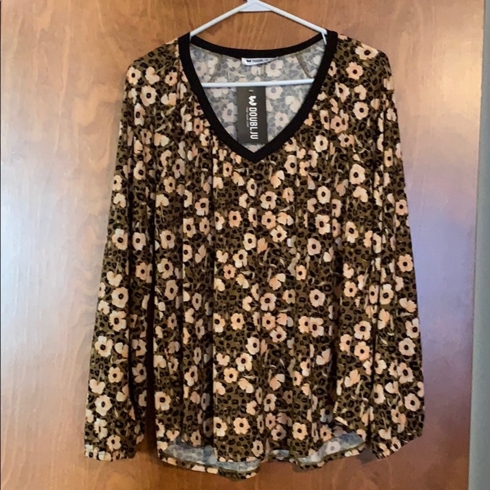 NWT Leopard and Floral Top